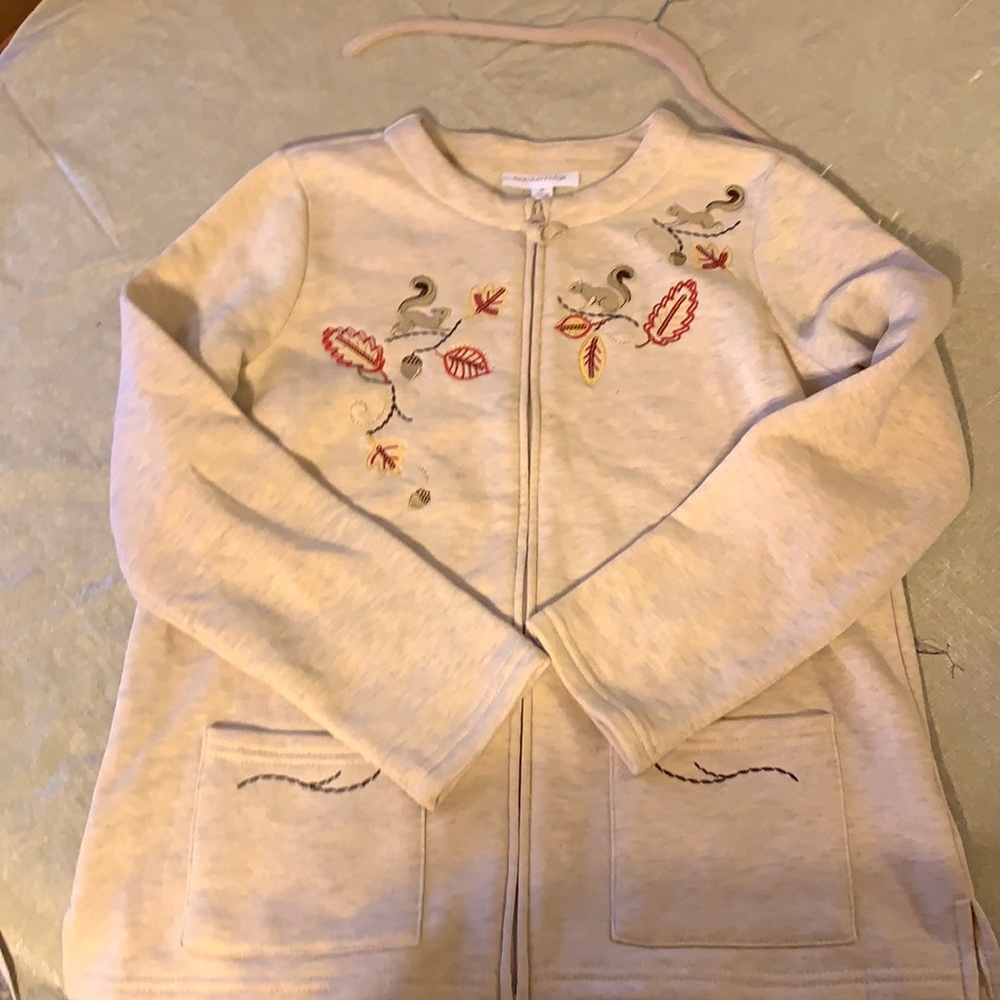 Breckinridge fall leaves & squirrels zipper fleece (2)